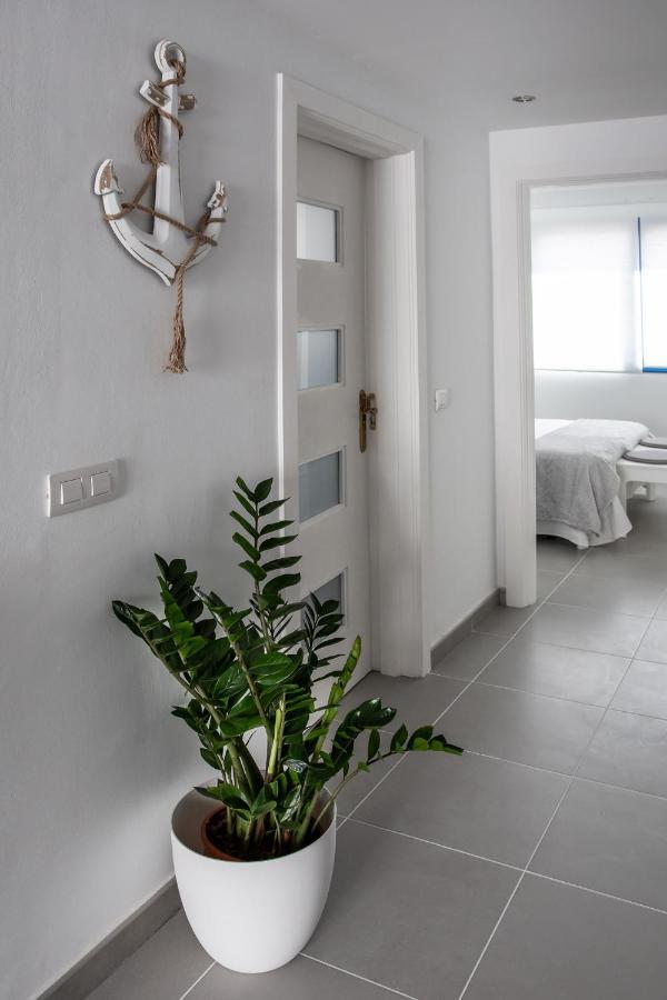 Ocean Apartment Tías Buitenkant foto